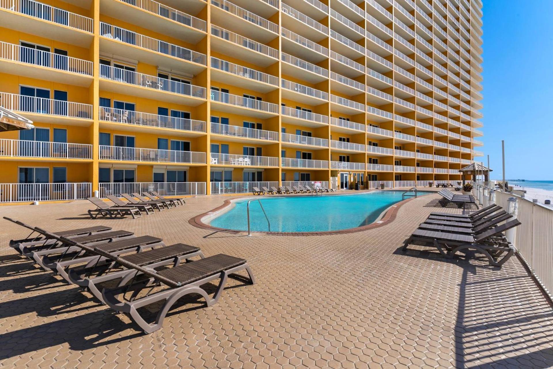 Holiday home Treasure Island Unit 905
