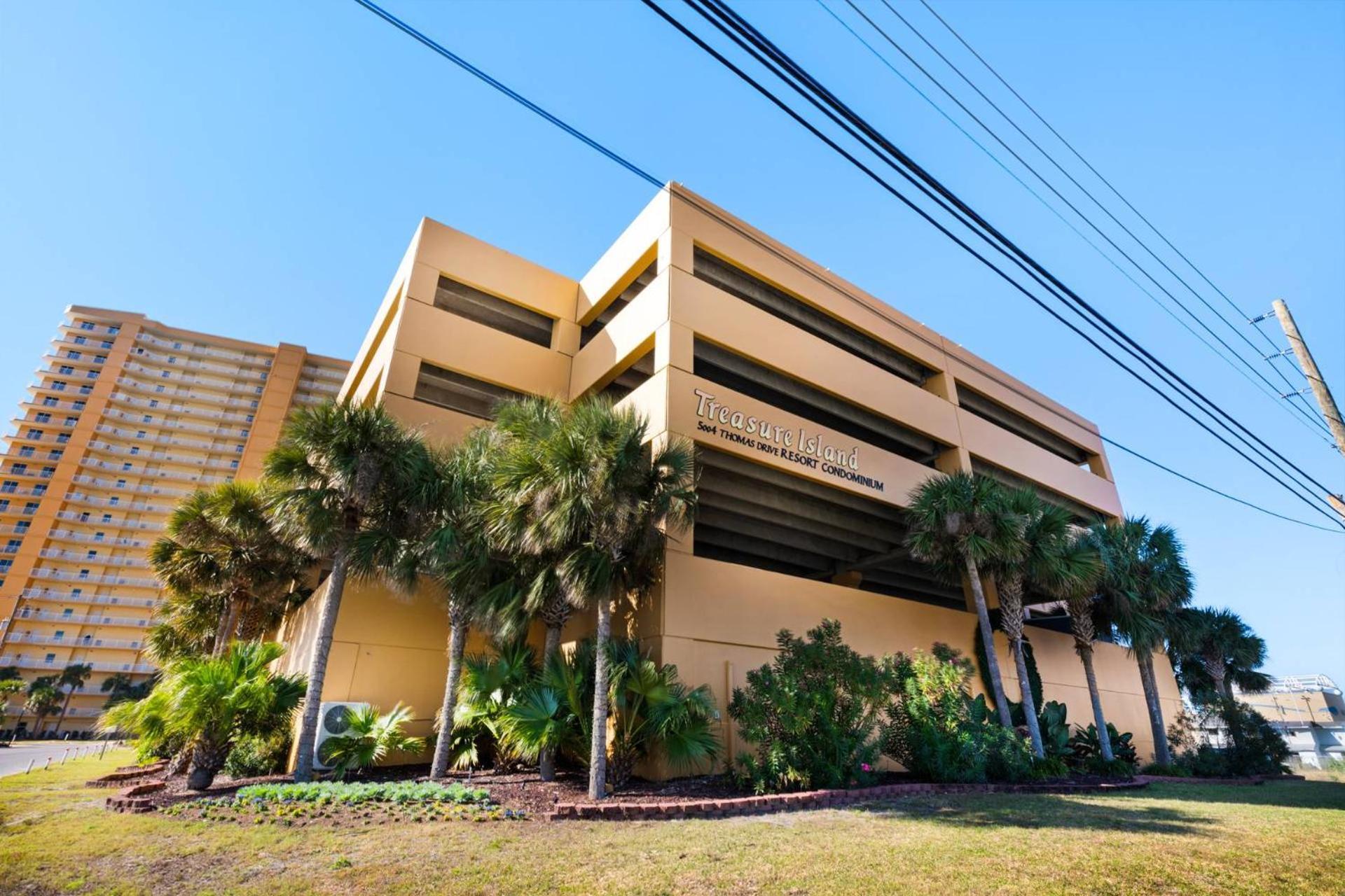 Holiday home Treasure Island Unit 905